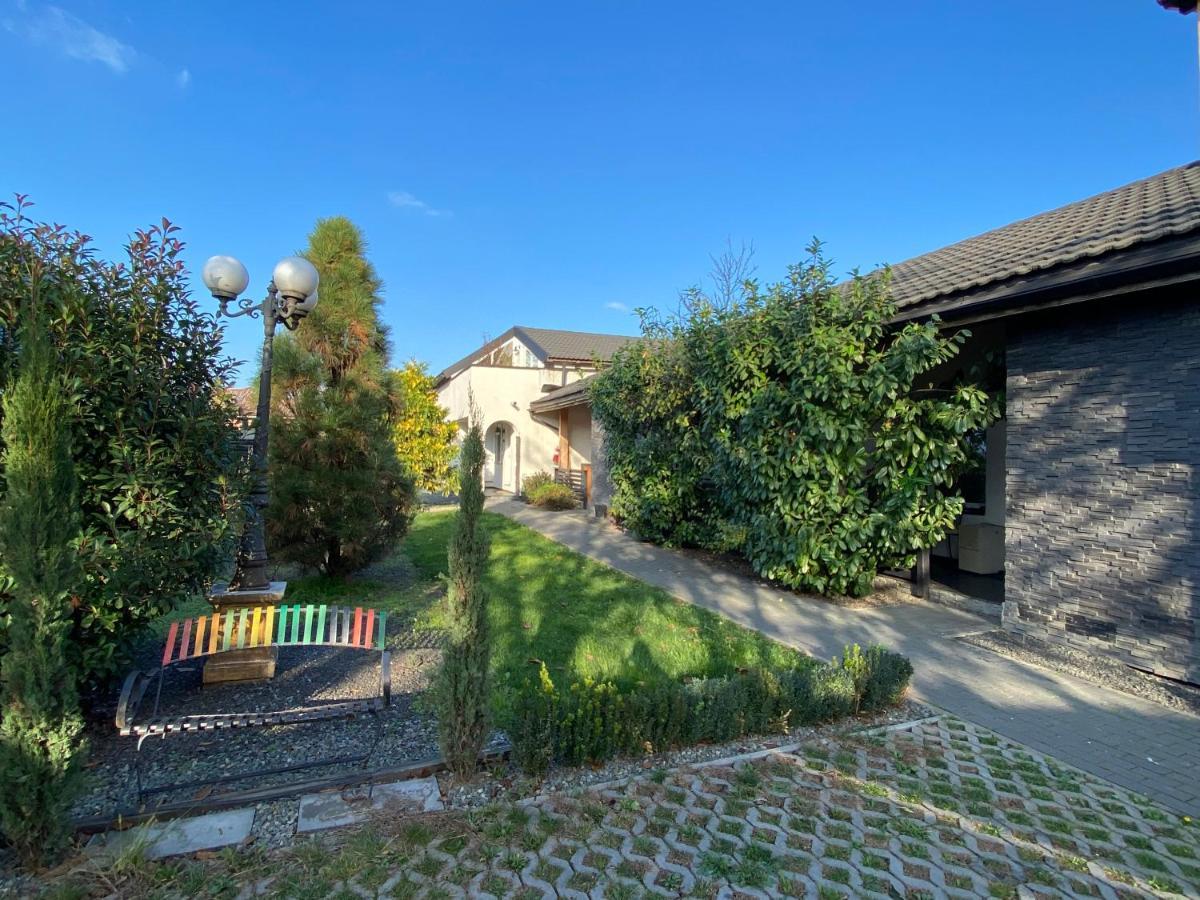 Pensiunea Damir Arad Exterior photo
